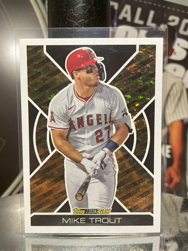Topps Update Series 2025 Mike Trout Los Angeles Angels Black Gold Insert BG-1