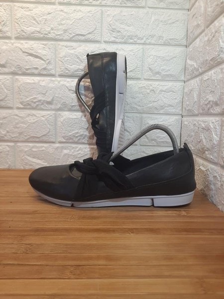 Women Clarks Loafers Black Leather 40 #7AB1