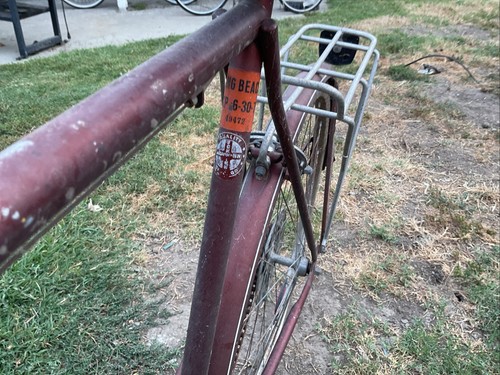 Vintage 1970s Schwinn Suburban - Picture 7 of 9