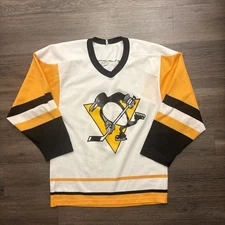 Vintage Pittsburgh Penguins Jersey CCM Maska Size Men’s Small Hockey NHL