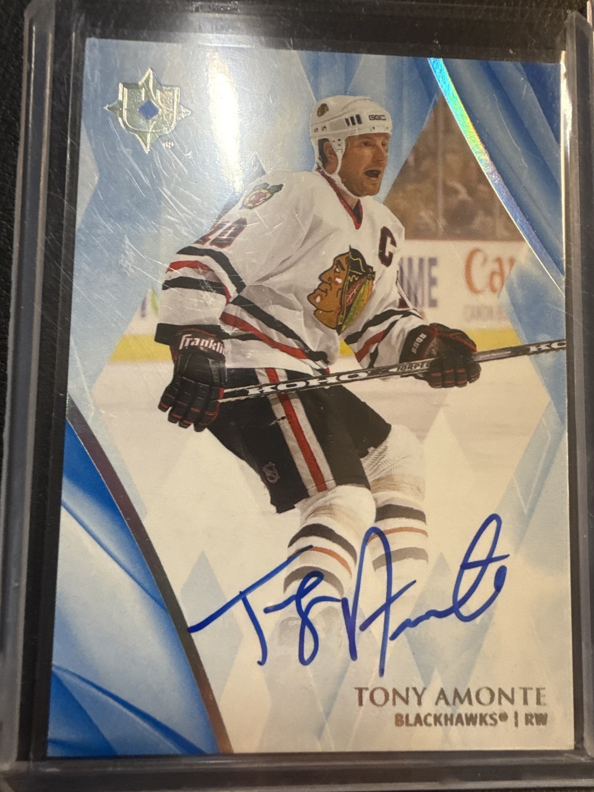 2023-24 Upper Deck Ultimate Collection Autograph Tony Amonte #79 Blackhawks