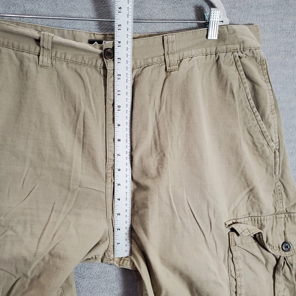 VINTAGE LRG Lifted Research Group Men Shorts 42 Beige Cargo Ripstop 11" Y2K - Image 4 of 4