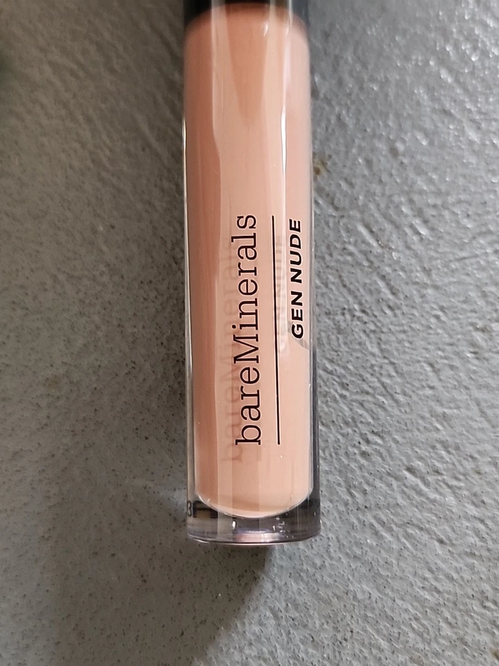 Laca labial Bareminerals Gen Nude Patent Yaaas 0,12 oz 3,7 ml. Nuevo sin caja Foto 3 de 3