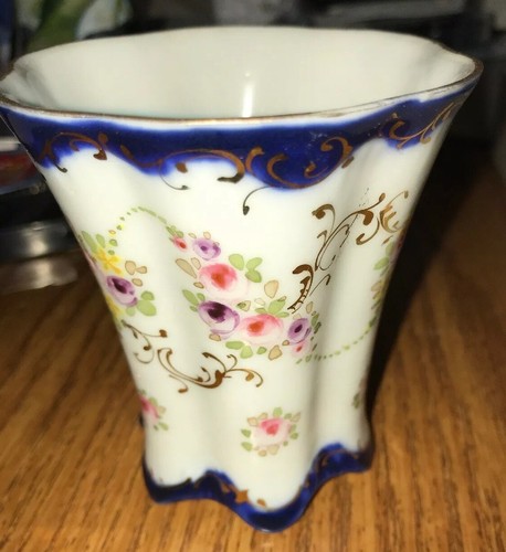 RARE ANTIQUE VTG CUP WITH FLOWERS GOLD RIM GERMAN? FLOWER SHAPED BOTTOM & TOP - Picture 4 of 12