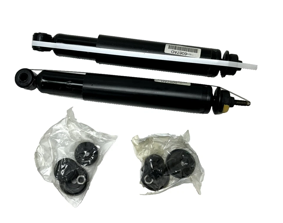 04897464AE Juego de amortiguadores delanteros OEM Mopar x2 2019-2024 Ram 1500 Classic Foto 2 de 4