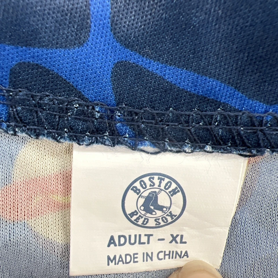 Camisa de los Medias Rojas de Boston para Hombres XL Abotonada Hawaiana Guantes de Béisbol Hotdogs Cortos Slv Foto 3 de 4