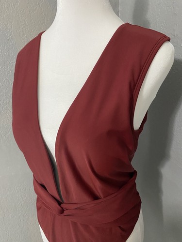 Cupshe One Piece swimsuit NEW XL Wild Romance plunging neck Red Open Back - Picture 7 of 15