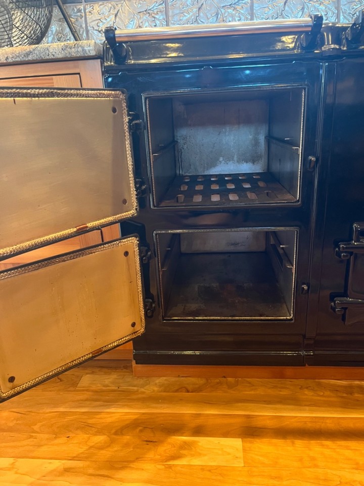 aga-cooker-model-g-black-enameled-58-1-4-wide-standard-vent-gas