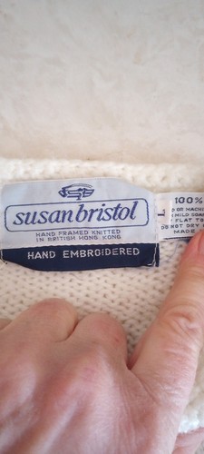 SUSAN BRISTOL Hand Embroidered Cardigan Sweater Size L Cream Flowers Acrylic EUC - Picture 6 of 7