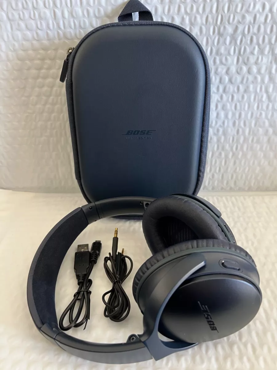 Bose - QuietComfort 35 II Wireless Headphones Limited Edition - Triple Midnight