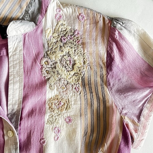Vintage GAP Women's Button Down Blouse XS Purple Gray Embroidered Y2K Style - Picture 3 of 6