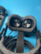 Valve Index PC VR Headset Full Kit w/ 1.0 Base Stations & 1.0 Vive Controllers