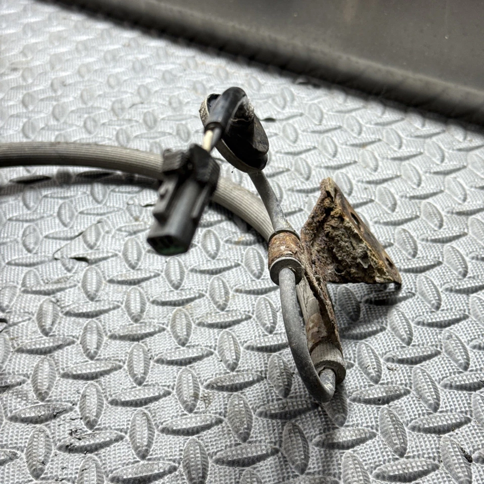 89-94 Nissan 240sx S13 Front Spindle Knuckle Hub OEM Right 180sx RH - Image 3 of 4