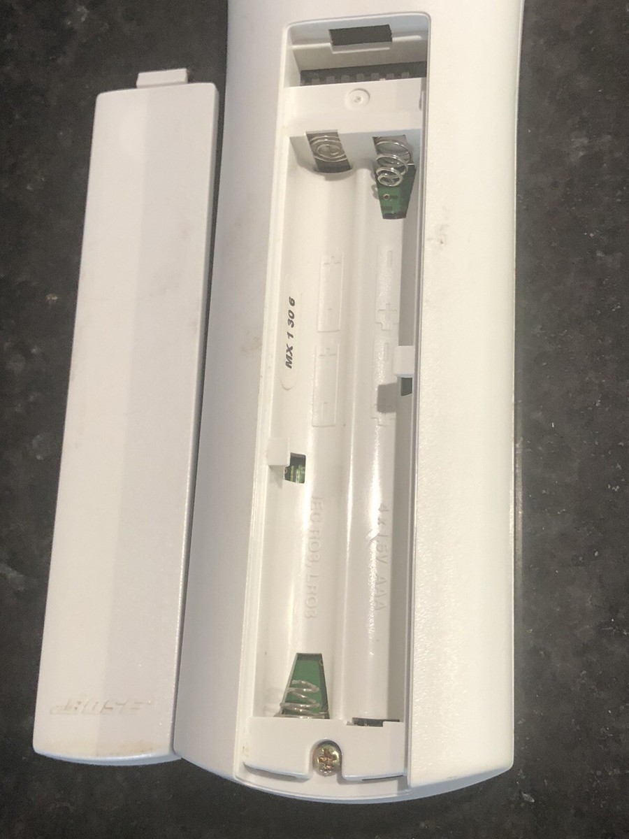 Bose Rc 28 T1- 27 For Bose Lifestyle System 28 / 35 Mint Condition