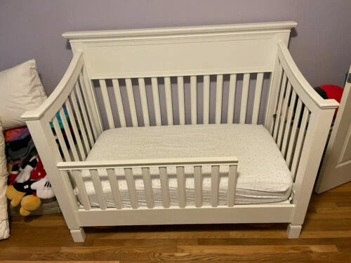 Pottery Barn Berços