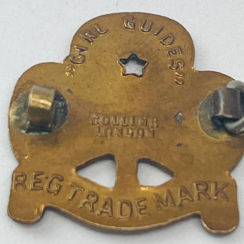 Vintage Girl Guides Trefoil Pin Lapel Badge made & stamped by Collins of London - Picture 4 of 4