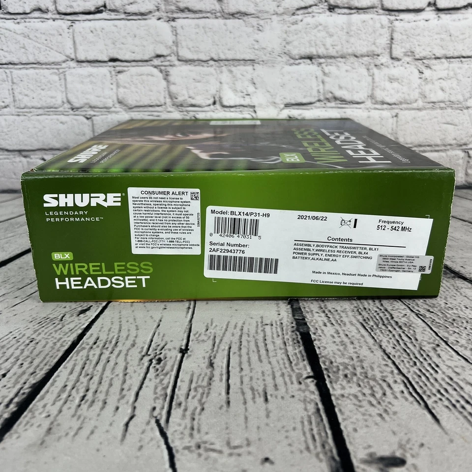 Shure BLX14/P31 H9 Wireless Headset Microphone System w/ PGA31 Wireless Headset - Image 3 of 4