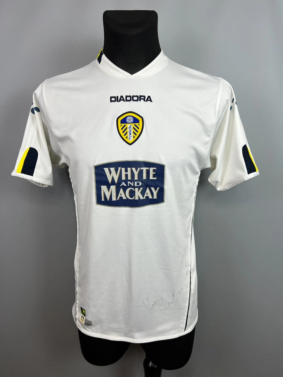 Leeds united hotsell diadora kit