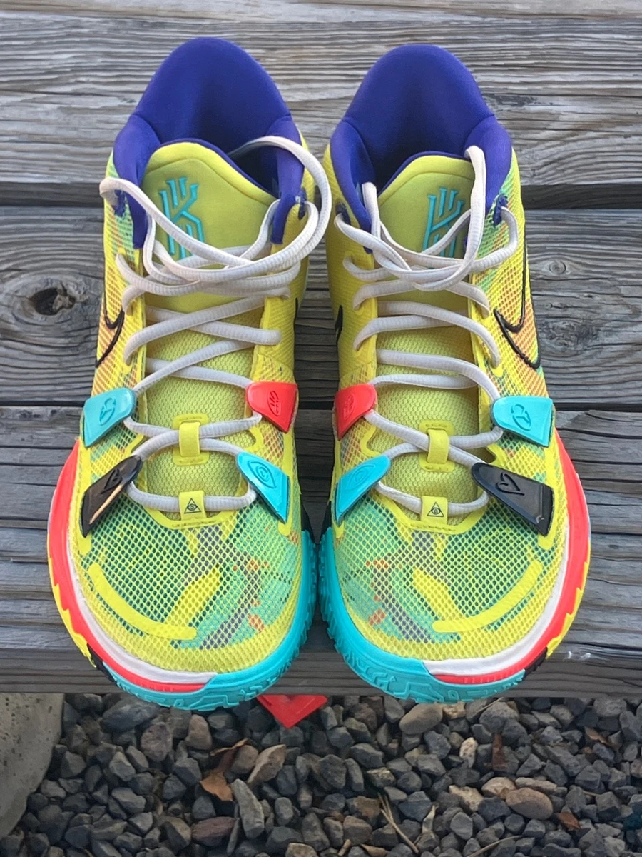 Preços baixos em Nike Kyrie 7 EP 1 World 1 People | eBay