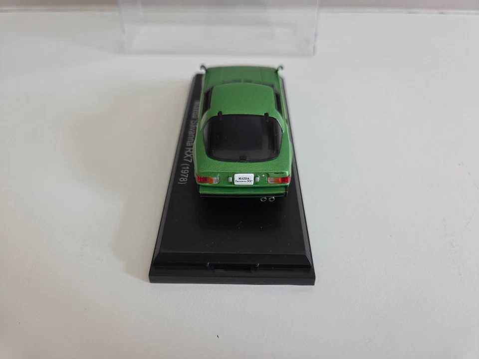 Hachette Norev 1/43 Mazda Savanna RX7 - verde metallizzato - 1978 - Immagine 4 di 4