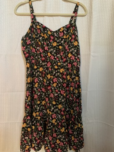 Old Navy Damen Sommerkleid mit großen Spaghettiträgern und Blumen
