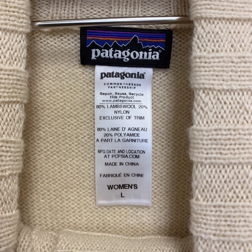 Patagonia Lambswool Blend Button Up Long Sleeve Sweater Dress Beige Size Large - Image 4 of 4