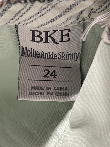 Bke Buckle Women’s 24S Green Seafoam Distressed Mollie Ankle Skinny Pants New - Picture 5 of 8