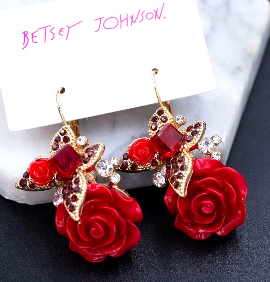 Anillo Betsey Johnson Jardín Rojo Flor JOYA Ramo Estrás Foto 4 de 4