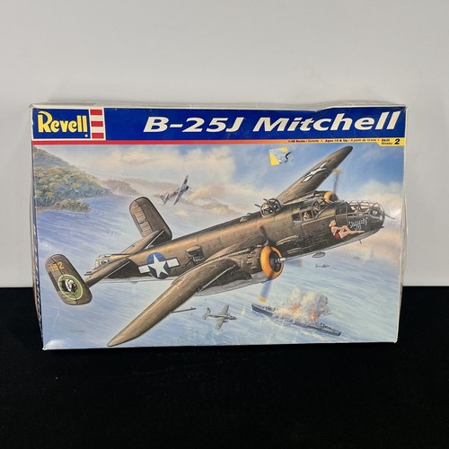 Revell B-25J Mitchell Bomber Airplane 1/48 Model Kit 85-5512