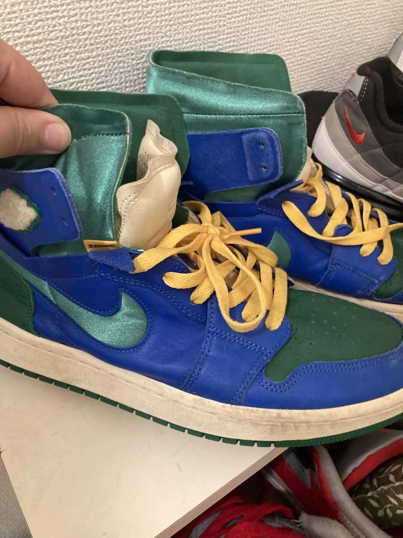 Baskets originales pour hommes 10,5 États Unis Nike Air Jordan 1 Aleri May Supreme Ama Manier Dunk