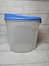 Vtg Rubbermaid Servin Saver Cereal Storage Container 1.5 Gallon BLUE w EZ Lid #5