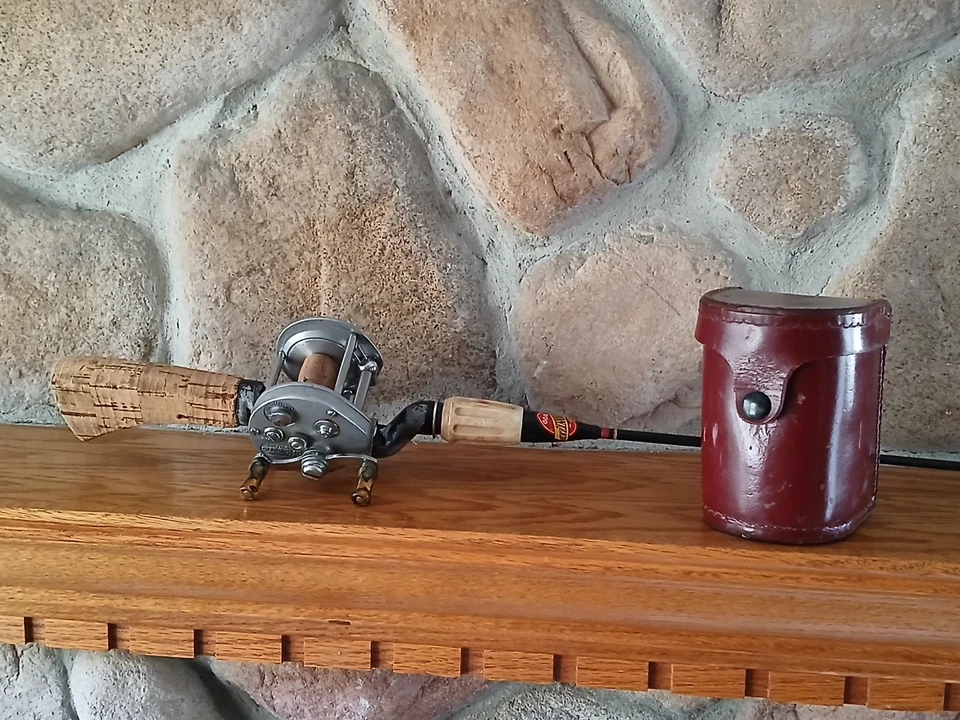 Carrete/varilla Pflueger Supreme Baitcasting Accionada Gep Rod Pistola Empuñadura Corcho con Estuche Foto 2 de 4