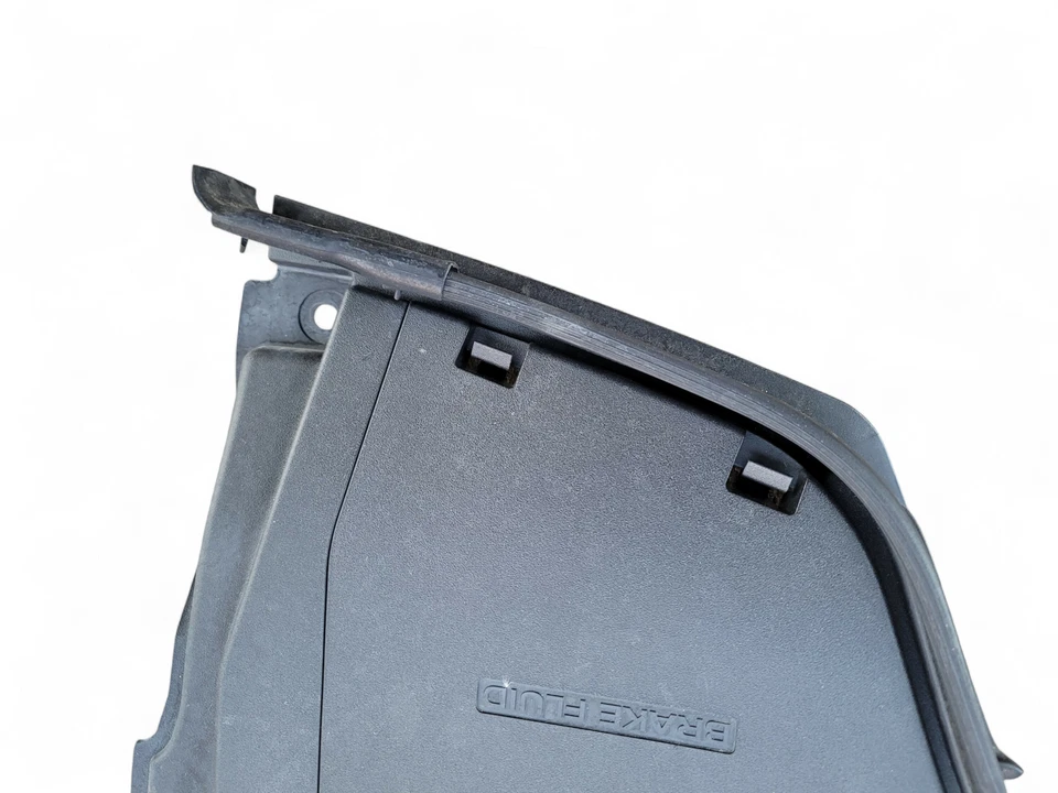 Cubierta de batería de líquido de frenos de plástico para debajo del capó Infiniti M37 11-13 65278-1MA0A, E01 Foto 2 de 4