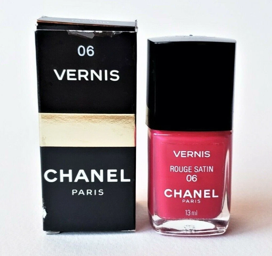 CHANEL Vernis Nail Polish 06 ROUGE SATIN