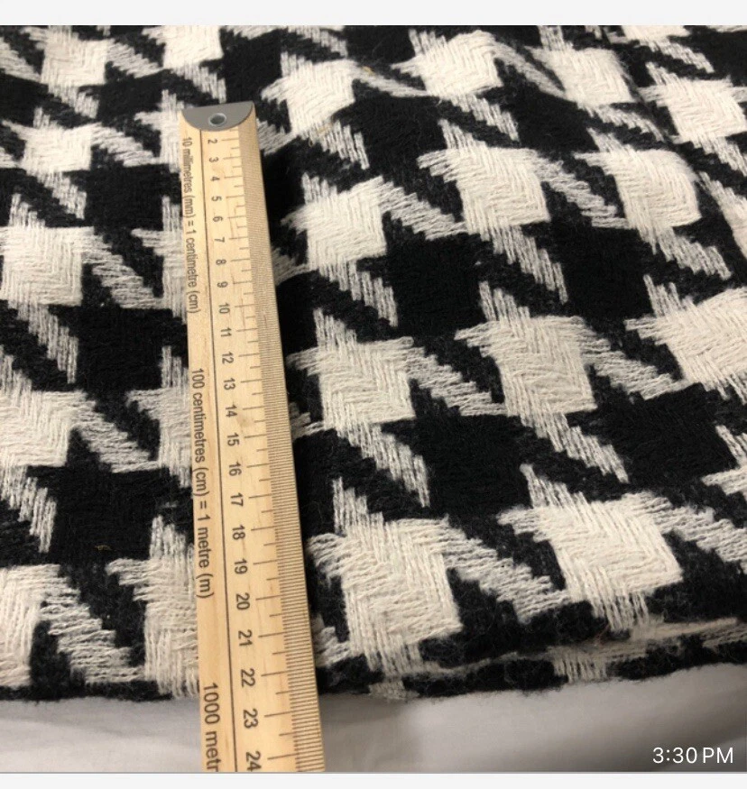 boohoo black and white check coat. Uk size 10 A237 - Image 4 of 4