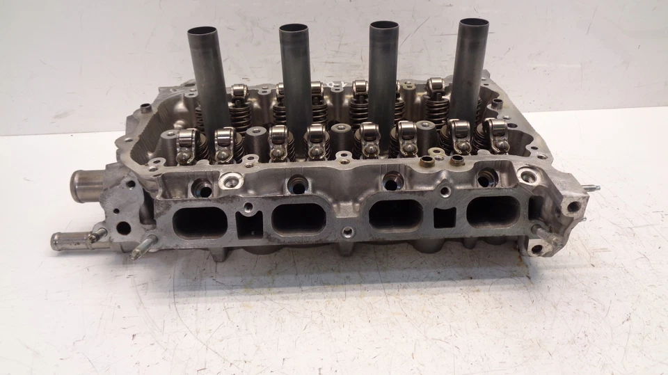 Culata para Toyota Subaru Yaris Urban 2013 1,3 gasolina 1NR 1NR-FE 98 - 101H Foto 3 de 4