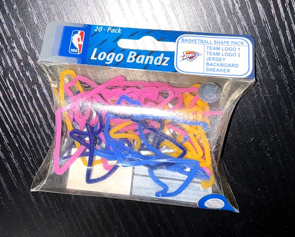 NUEVO NBA Logo Bandz - OKC THUNDER - Paquete de 20 pulseras  Foto 2 de 3