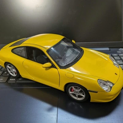 AUTOart Porsche 911 996 1/18 Yellow Model Car Junk - Image 1 of 4