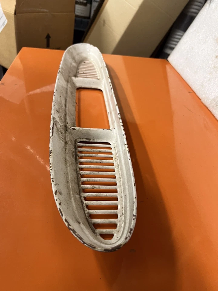 Chevrolet Apache 1960 camioneta pickup capó inserción 60 C10 K10 C20 K20 Suburban C30 Foto 3 de 4