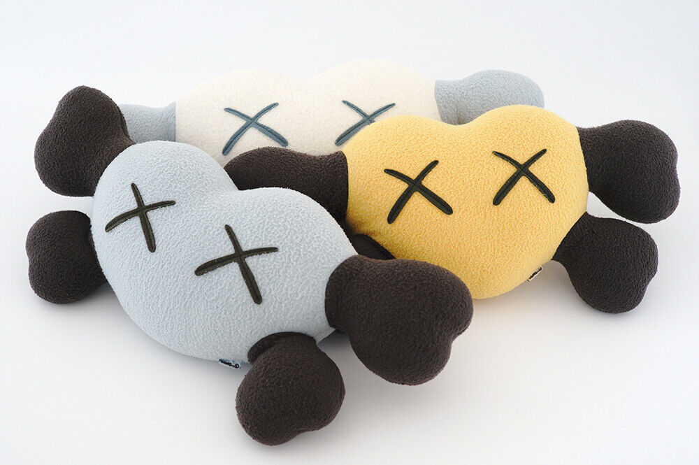 KAWS HEART COMPANION CUSHION PILLOW SET OF 3 COLORS | eBay KAWS HEART COMPANION CUSHION PILLOW SET OF 3 COLORS | eBay