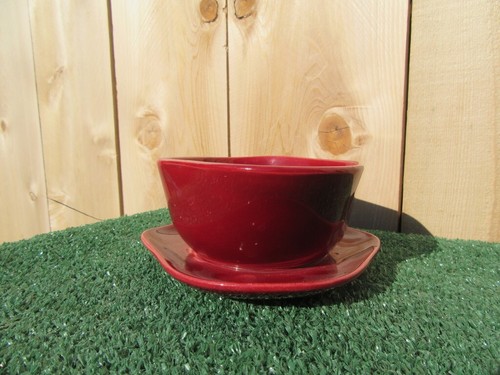 Vintage Bauer Pottery Burgundy Red Gravy Boat w/ Attached Base Plate Dish - Picture 2 of 9