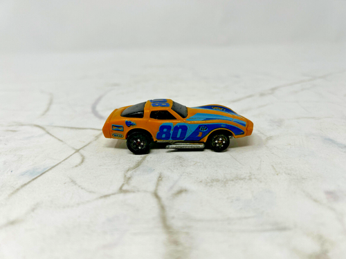 Corvette vintage Kidco 1980 cupé #80 llave amarilla y azul con logotipos coche de juguete de colección - Imagen 3 de 10