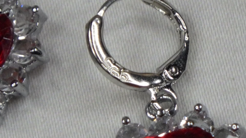 Precioso imitación? Pendientes Collar Corazón Prarure Rubí/Cristal Estampados 925 Foto 4 de 4