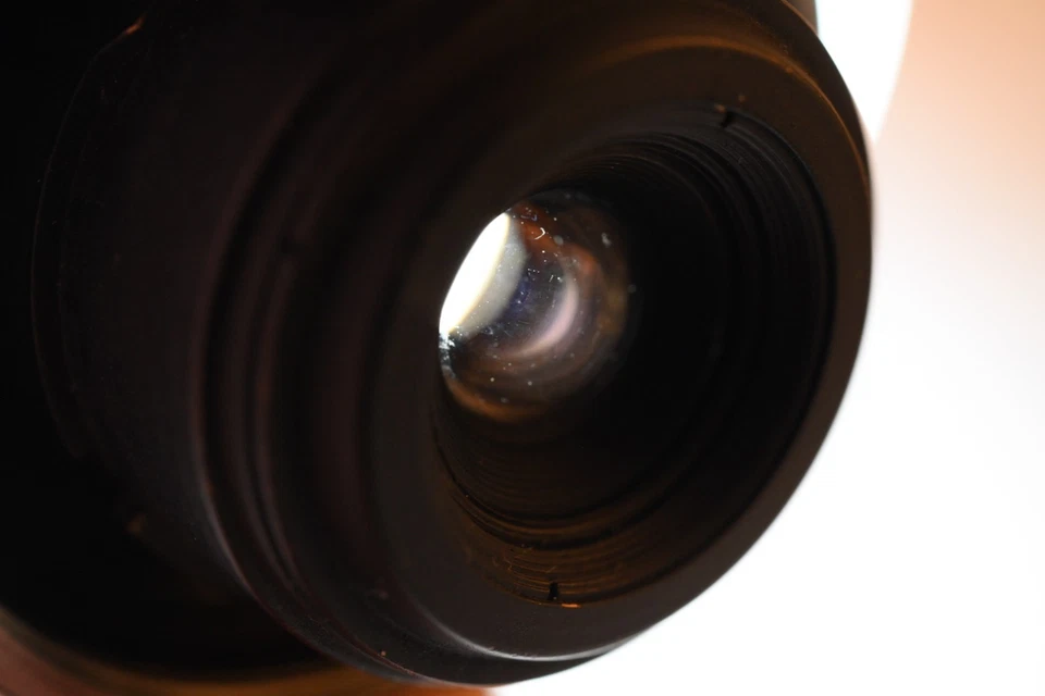 Lente telémetro Nikon W-Nikkor C 2,5 cm F/4 (estado de ganga) Foto 4 de 4