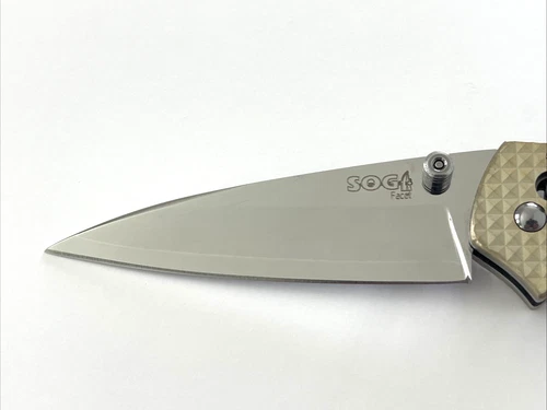 SOG CT-01 Facet Folding Knife VG-10 San Mai Carbon Fiber Handle Japan image 2