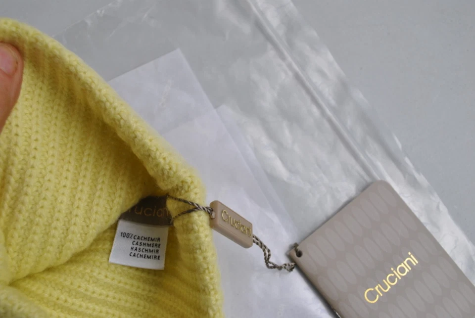 CRUCIANI BERRETTO NUOVA PURO CACHEMIRE  IMBUSTATO 742372828SA Foto 3 de 4