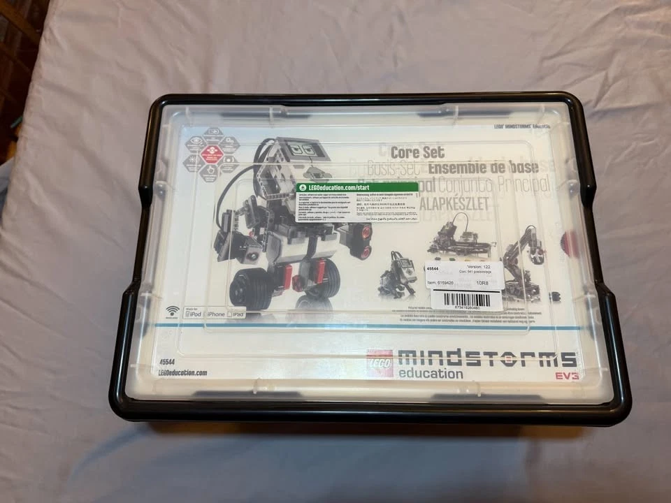 Pre-owned LEGO 45544 MINDSTORMS EV3 Education Core Set - Image 3 of 4