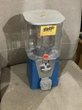 Oak 450 Candy M&M’s Skittles Cashew Nut Vending Machine With Key! FAST SHIPPING