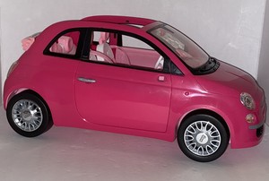 fiat 500 rosa barbie