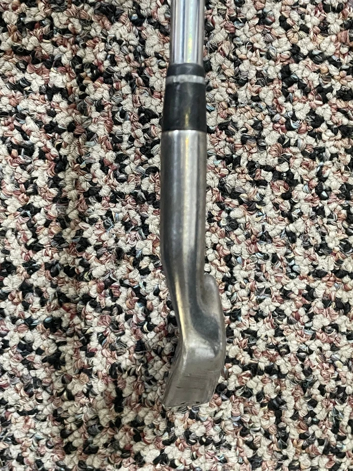 Empuñadura Lynx Tour Desing 18° 2 Iron Dynamic Gold R3000 varilla flexible regular Tour Foto 3 de 4